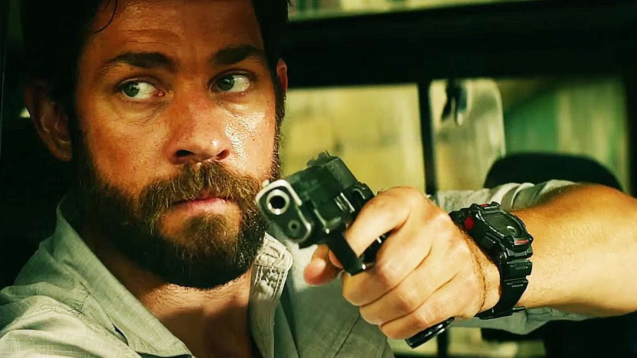 13 Hours Krasinski