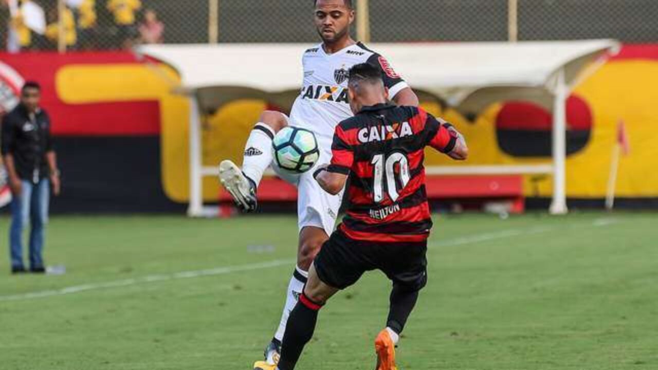 Vídeo: Jogo de futebol amador termina em confusão e tiros em Goiânia -  ISTOÉ Independente