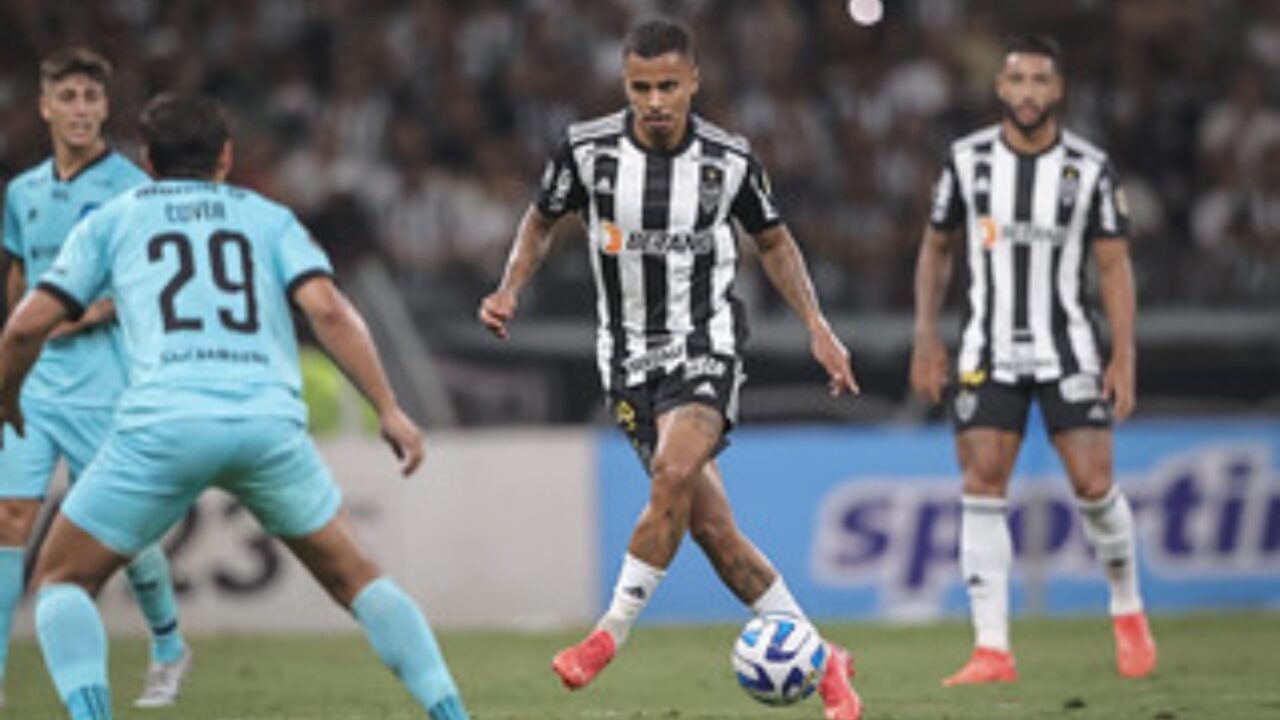 Herói nas penalidades é eleito melhor em campo em classificação do  Corinthians; suplente é o pior